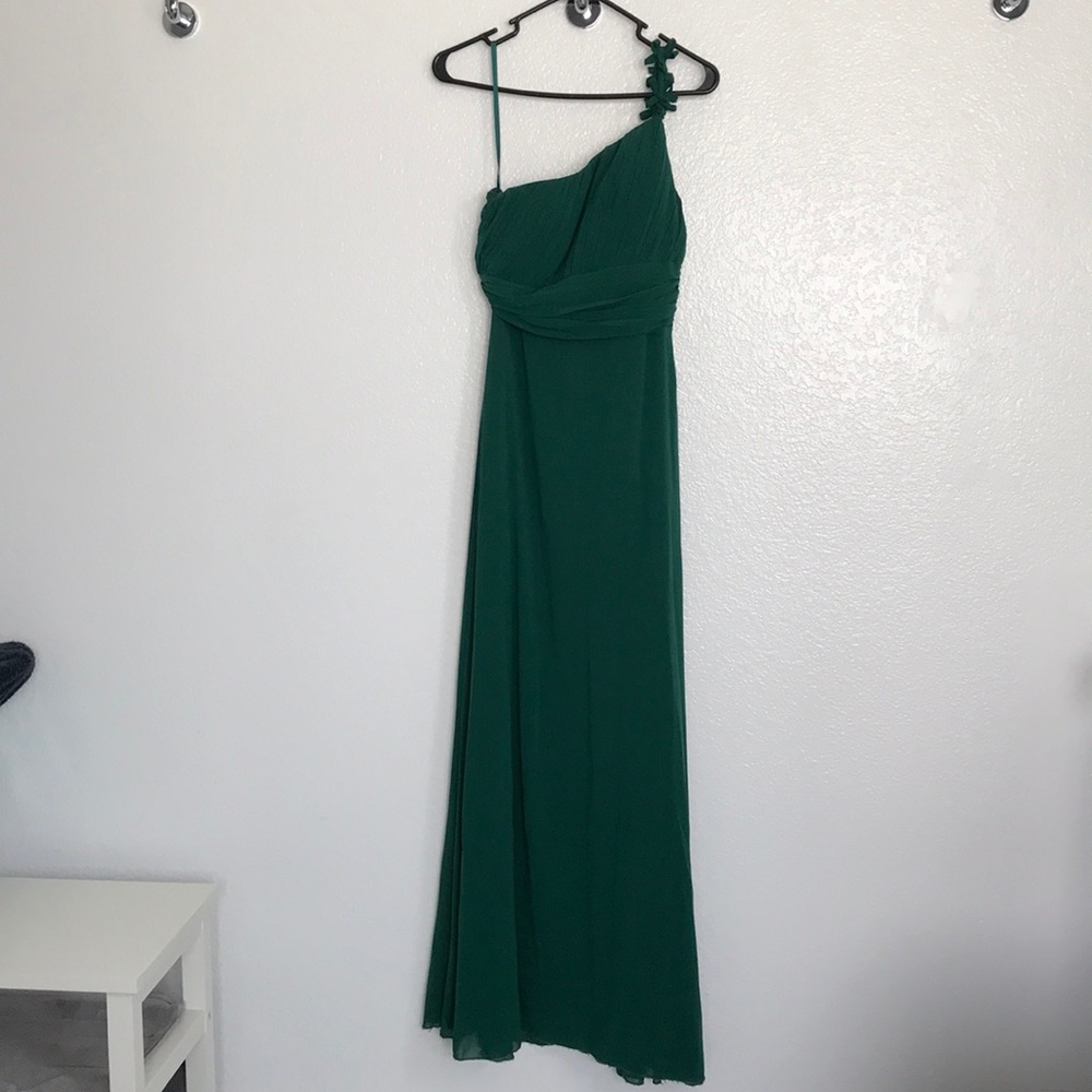 One shoulder formal dress green size 6 prom dress